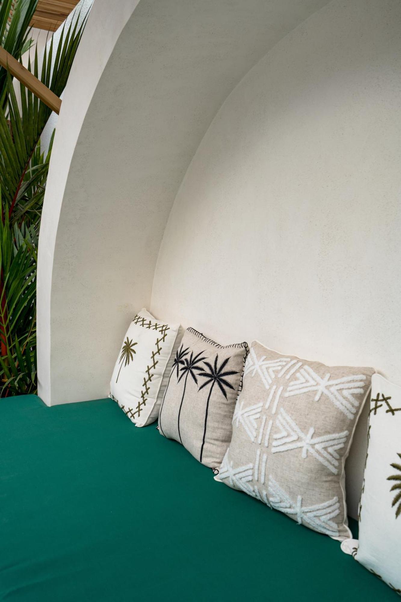 Villa Maria - Uluwatu By Yolla Hospitality Dış mekan fotoğraf